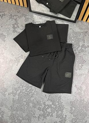Комплект чоловічий футболка і шорти air jordan