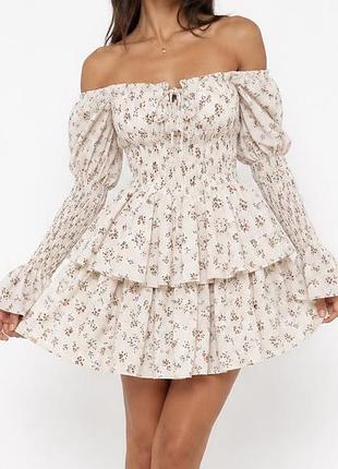 Жіноча літня сукня білого кольору