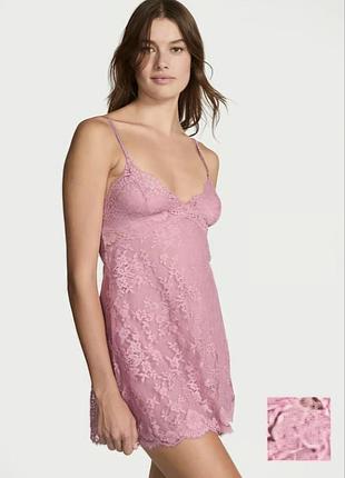 Пудровый пеньюар с камнями victoria's secrer