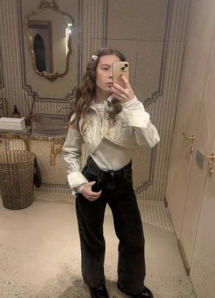Посріблена джинсова укорочена біла куртка болеро блискуча куртка zara срібний піджак жакет
