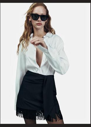 Чорна міні спідниця від zara