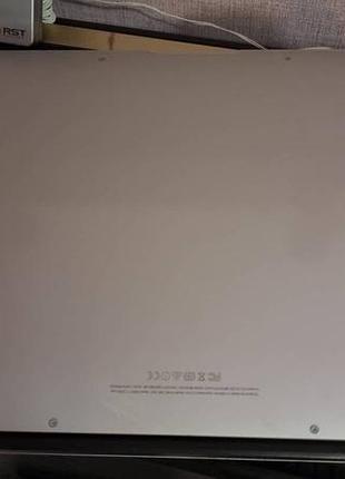 Macbook 13 8