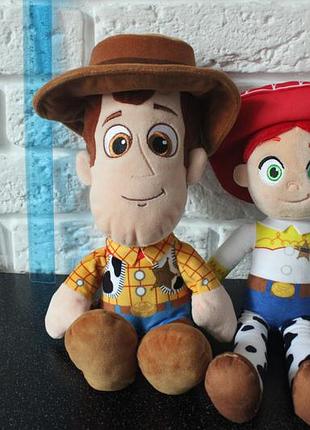 Вуді та джессі з мультфільму "історія іграшок" toy story jessie woody дісней