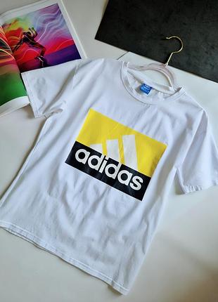 Хлопок футболка adidas р м - л эластичная