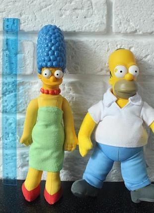 The simpsons marge and homer сімпсони гомер і мардж.