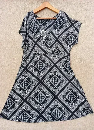 Платье,р48-50🤍🖤🤍🖤