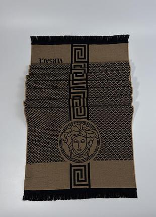 Продам оригінальний шарф versace (gianni versace) з культовим візерунком greca та medusa.