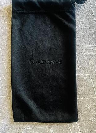 Пильовик для окулярів від giorgio armani.