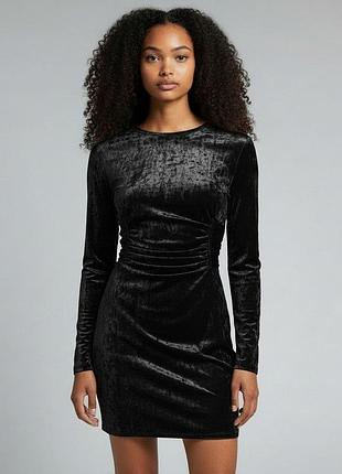 Оксамитова сукня prettylittlething чорна міні зі збіркою, розмір m (uk 12 / us 8 / eur 40)
