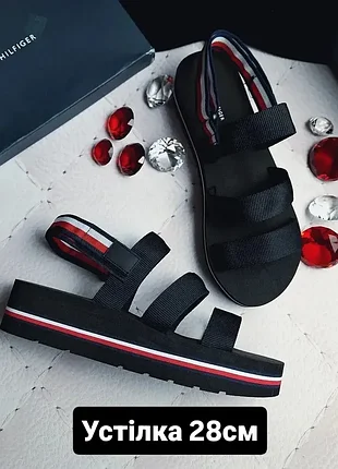 Tommy hilfiger оригінал чорні сандалії на платформі