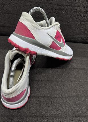 Кросівки жіночі nike