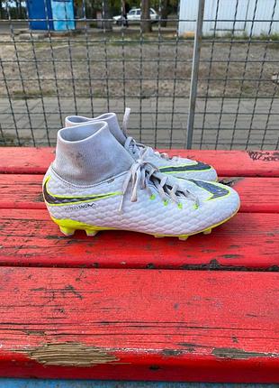Бутсы nike hypervenom phantom 3 academy df в хорошем состоянии.