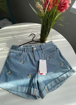Джинсові шорти  з вишивкою розмір 164 (xs) zara tommy