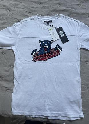Tommy hilfiger футболка