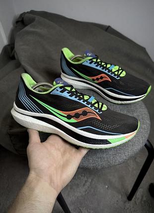 Кросівки saucony endorphin pro 46.5 30 бігові кросівки сауконі