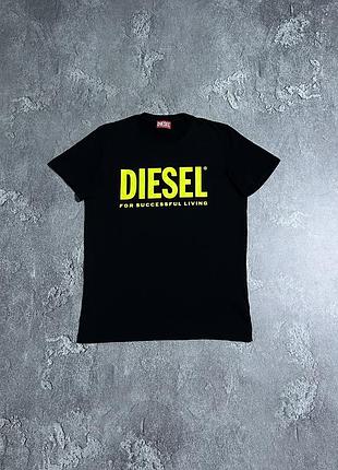 Футболка diesel s розмір оригінал стан ідеал чорна з принтом логотип