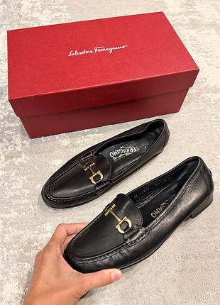 Мокасини жіночі salvatore ferragamo 36