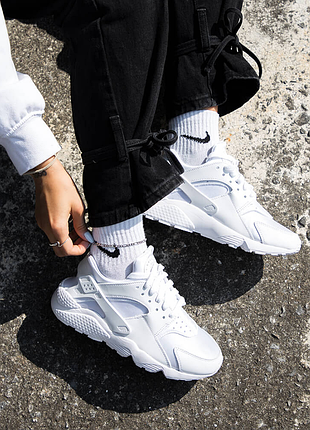 Женские кроссовки nike air huarache white (37.5р.23,5-24см.)
