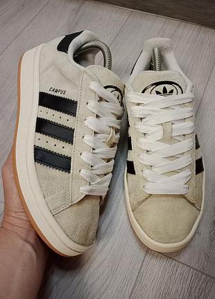 Кроссовки adidas