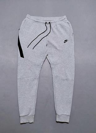 Штани nike tech fleece
