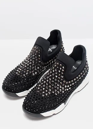 Pinko итальянские кроссовки с камушками swarovski невероятно блестят