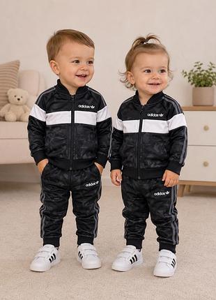 Оригінальний костюм adidas