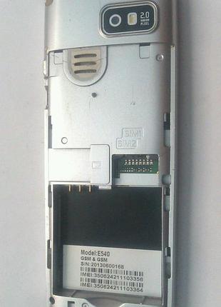 Мобільний телефон e540 8