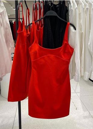 Яскрава коротка сукня міні zara