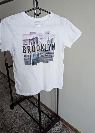 Футболка біла 11-12 brooklyn