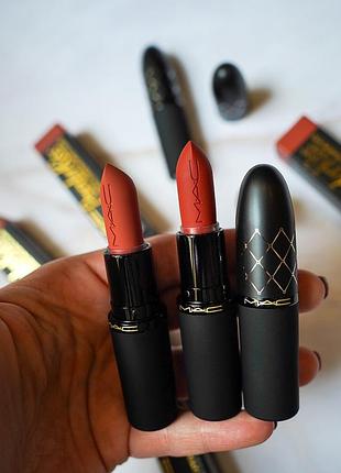 Матова помада для губ powder kiss lipstick