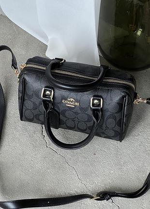 Сумка женская coach mini rowan crossbody in signature черный коуч бочонок