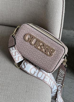 Сумка жіноча бежева на широкому ремені guess big logo гесс крос-боді