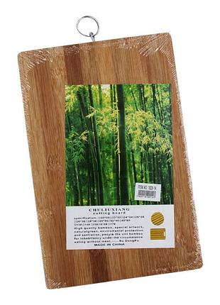 Бамбуковая кухонная доска 22×32×1.4 см с крючком №14-2232