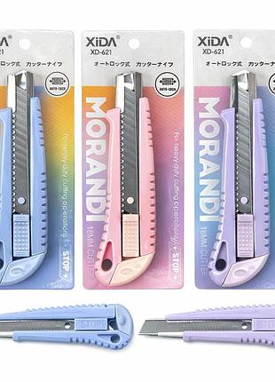 Канцелярский нож xida xd-621 18 мм с сегментным лезом