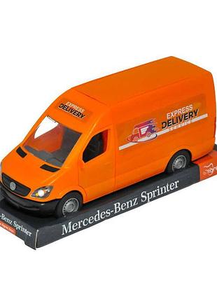 Грузовой автомобиль "mercedes-benz sprinter" в оригинальном дизайне от "tigres" (оранжевый) на планшетке