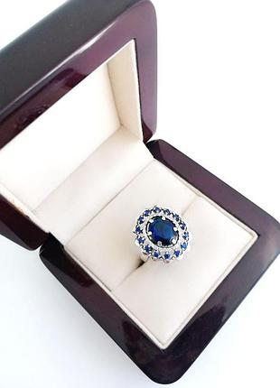 Серебряное кольцо генхелия с гидротермальным танзанитами dariy 161к