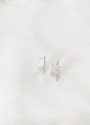 Срібні сережки minimal dariy 211с
