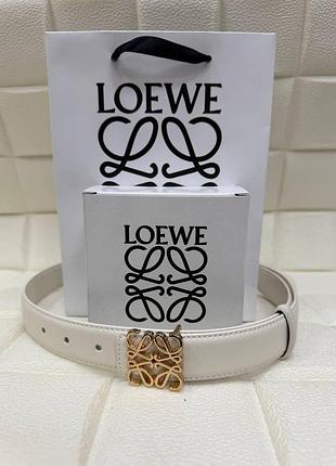Ремінь жіночий шкіряний із пряжкою loewe ширина 3 см довжина 110 см. білий
