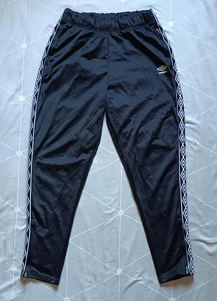 Спортивные штаны umbro