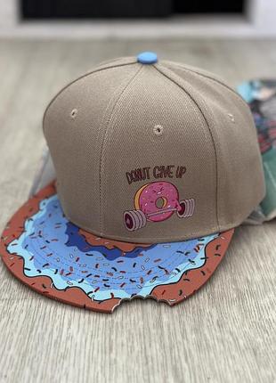 Кепка снепбек (snapback) пончик со штангой бежевый 56-61р (9104)