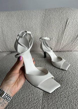 Босоножки 8 см беж кожа