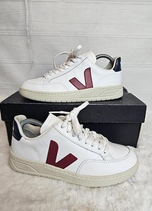 Кроссовки veja 37 размер