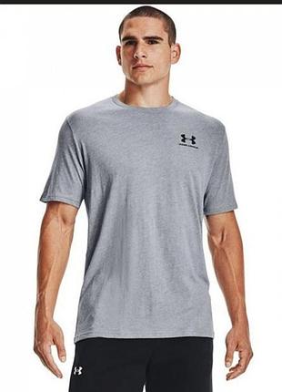 ​брендова сіра чоловіча футболка under armour (розмір l / 50-52)
