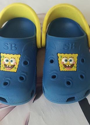 Фирменные кроксы шлепанцы crocs р 4-5-13 см.