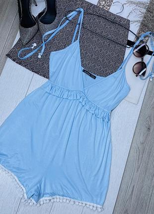 Новий літній комбінезон boohoo m ніжно блакитний комбінезон короткий жіночий комбінезон з шортами на тонких бретельках