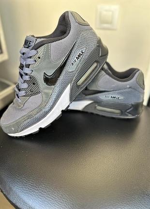 Кросівкиі nike air max 90