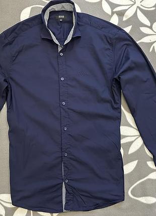Мужская рубашка бренду hugo boss оригінал.