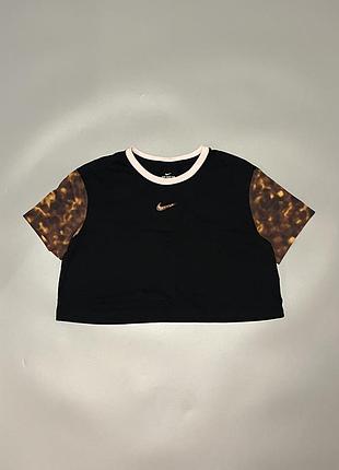 Nike футболка укорочена(найк)