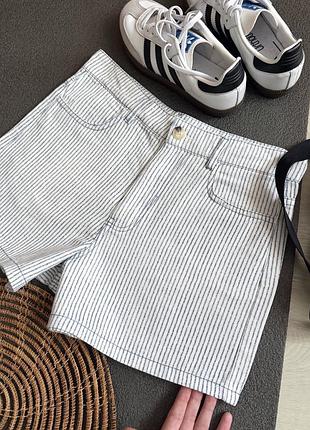 Классные натуральные шорты zara