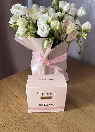 Парфумована вода ferragamo signorina
